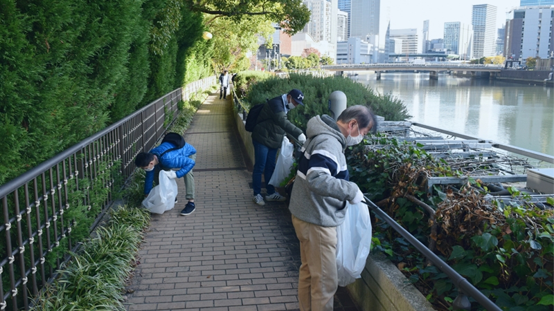 清掃活動の様子